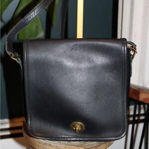 Vintage Coach Legacy Champion Flap